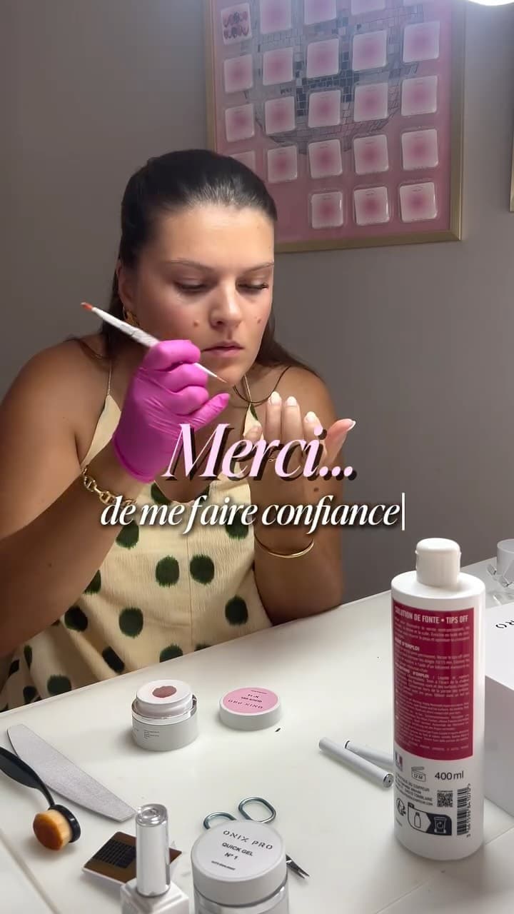 Ongles Bavards