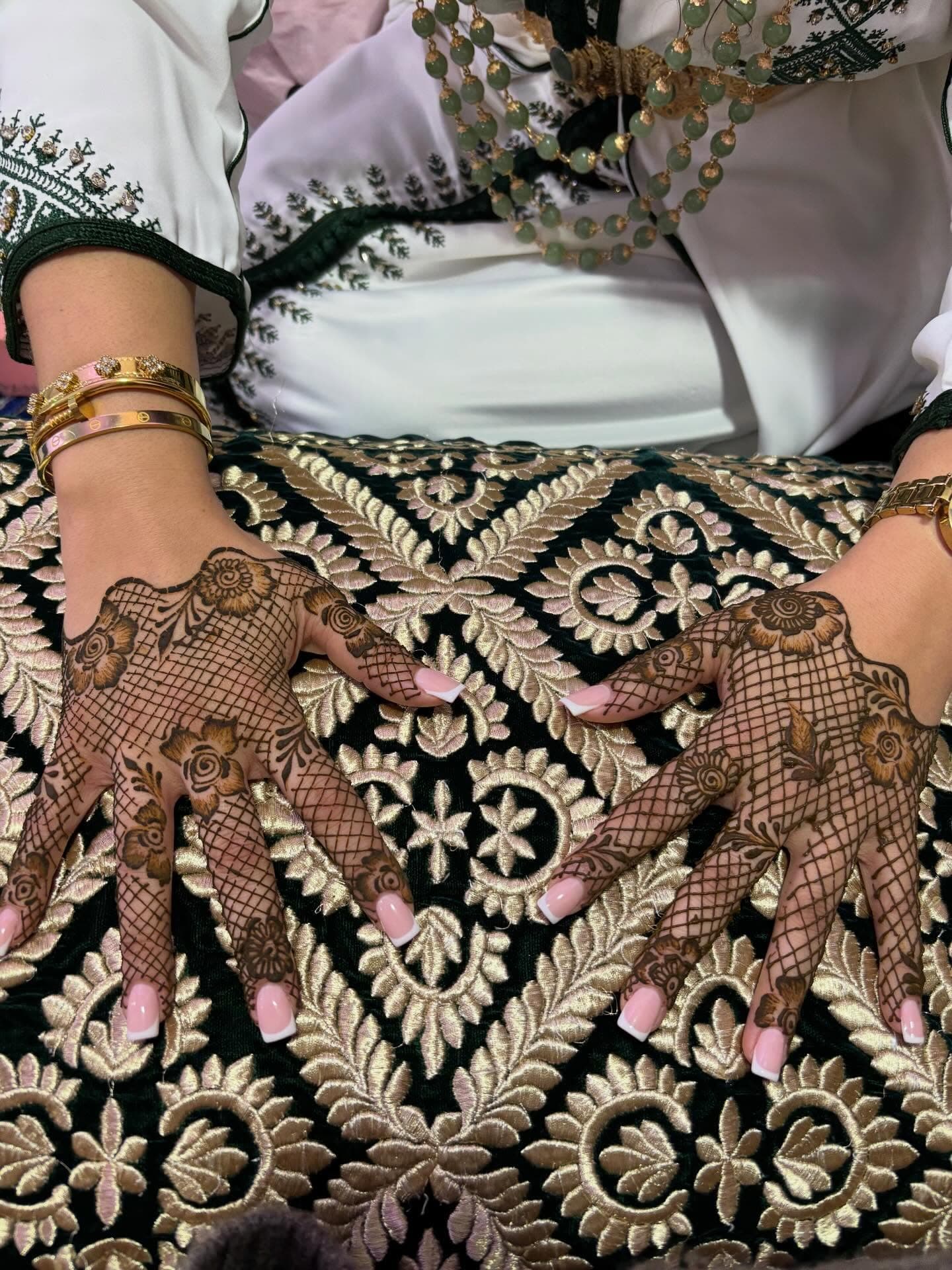 Henna Paris