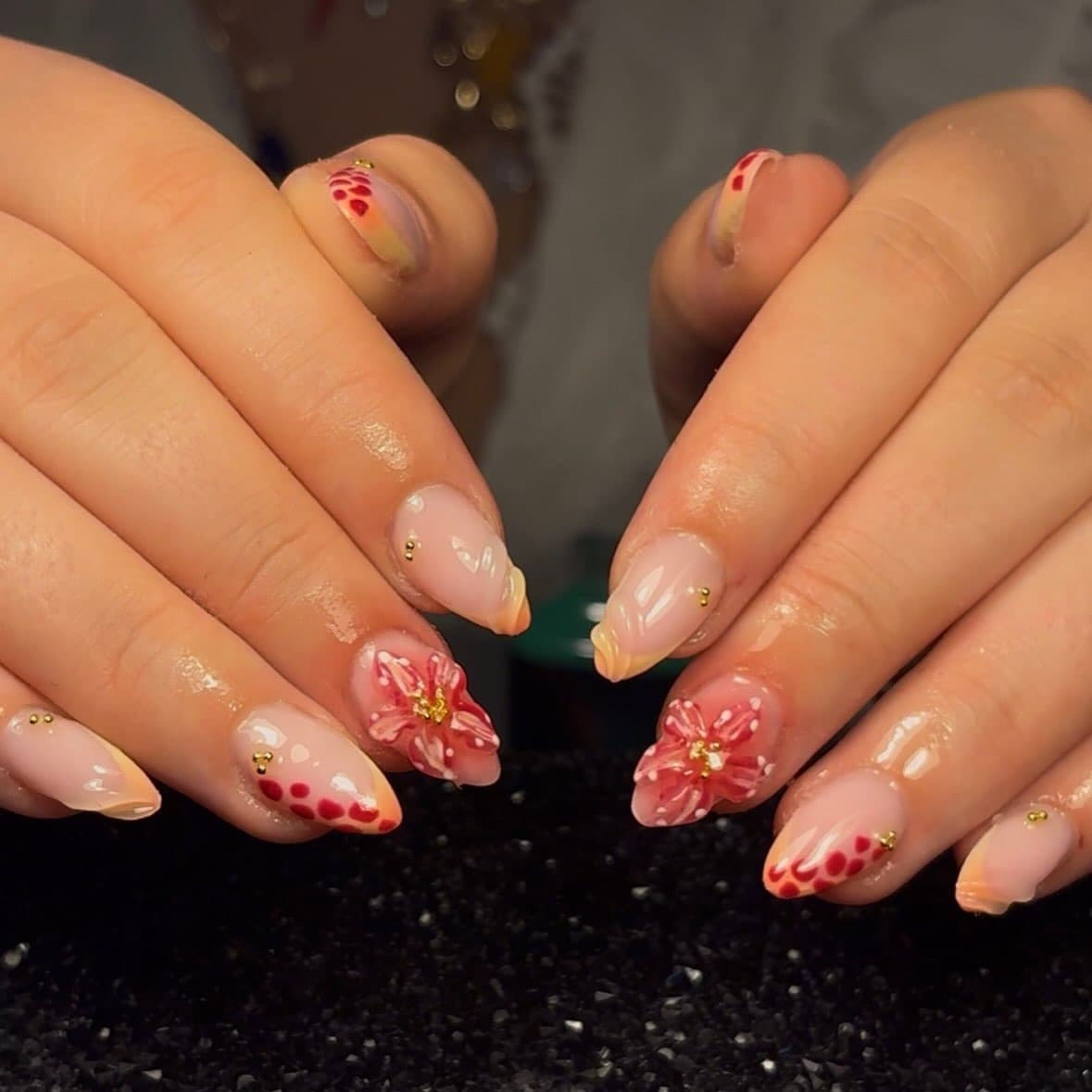 Mnails