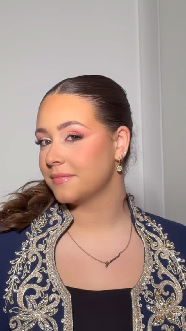 Aya Makeup