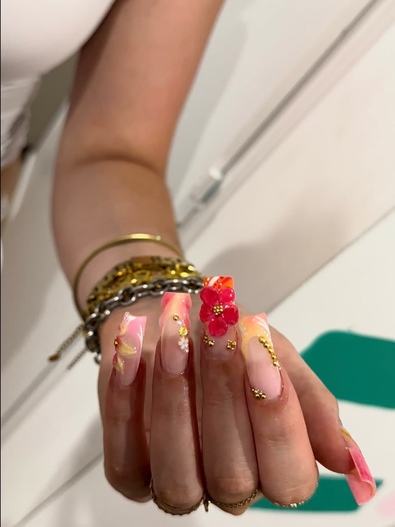 7Nailsshouse