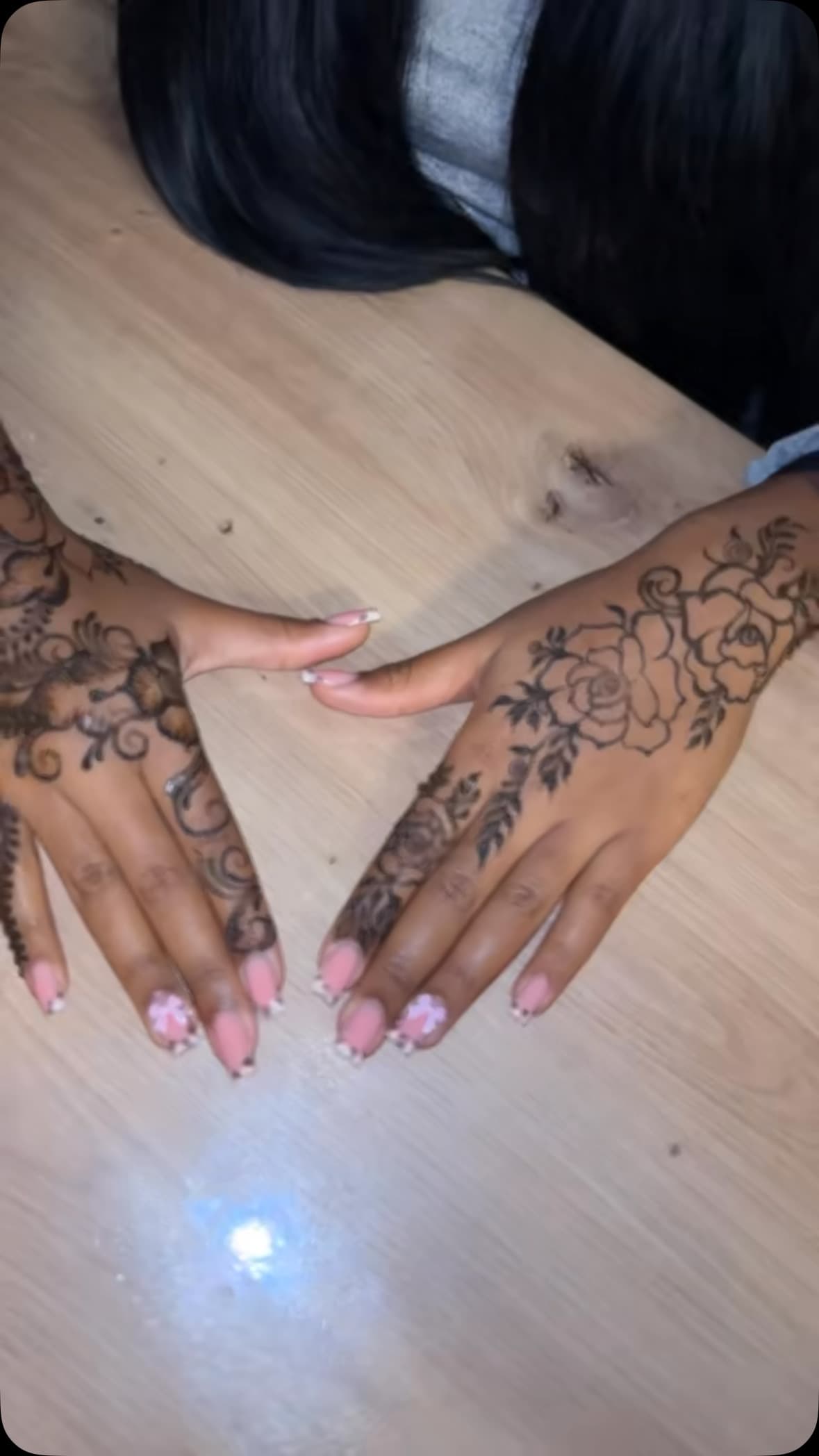 Henna Paris