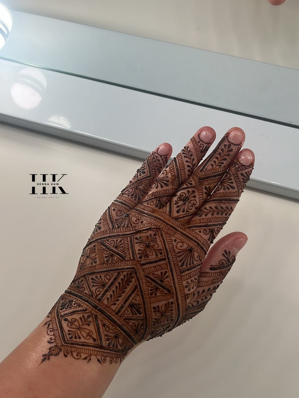 Henna Kaw