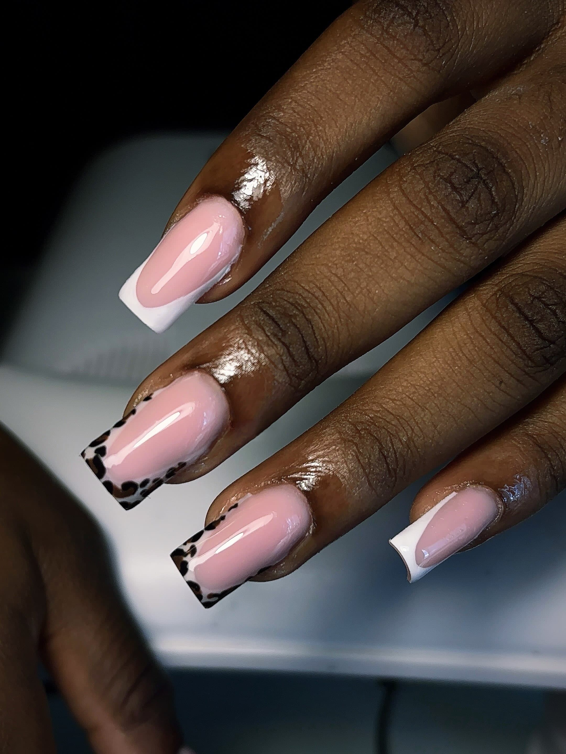 NN4 Nails