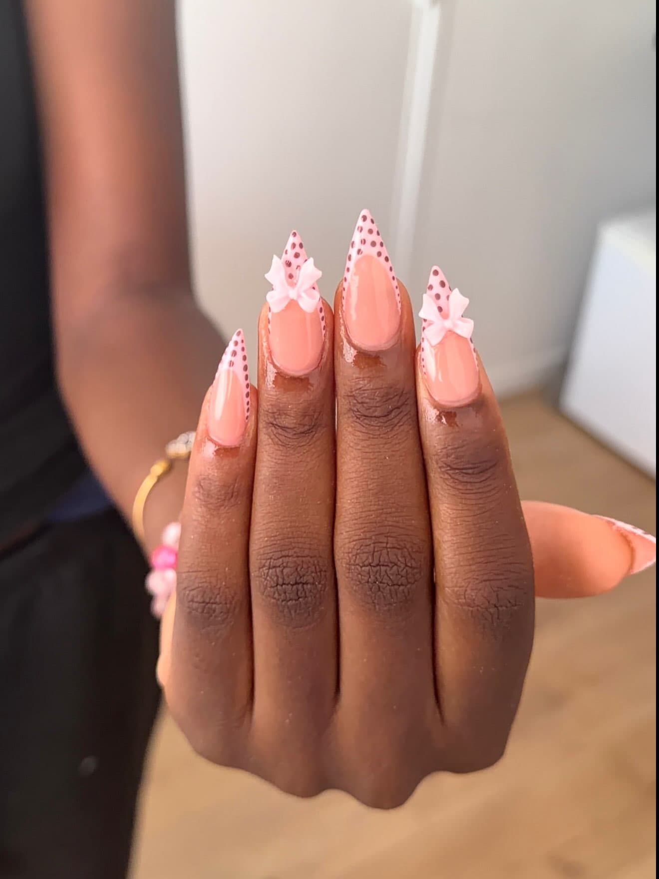 7Nailsshouse