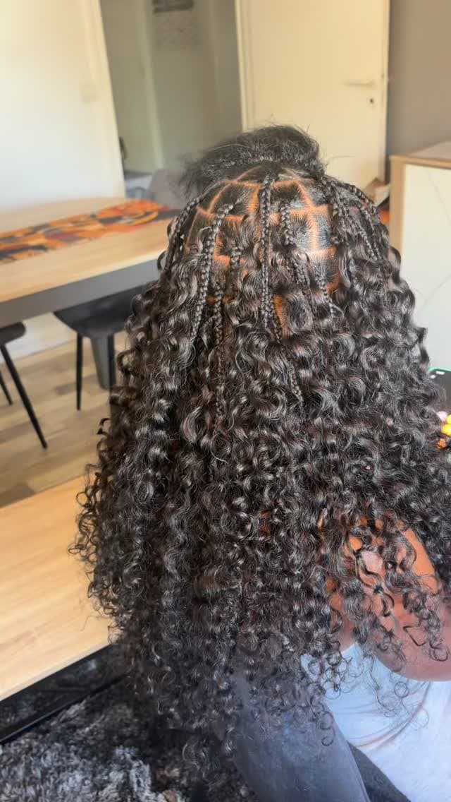 Eva Hair