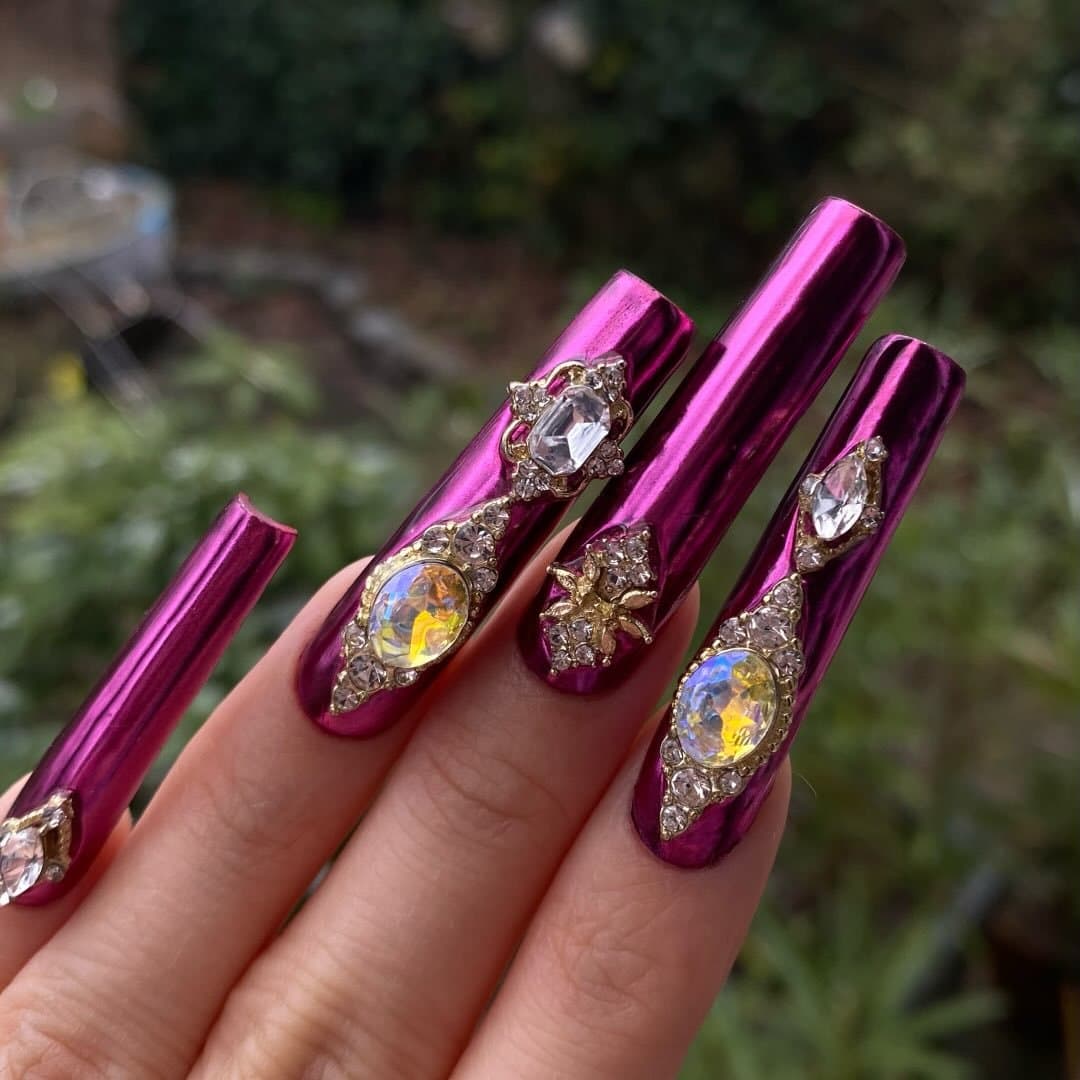 Esvi Nails
