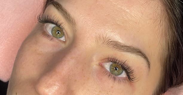 M.Lashes