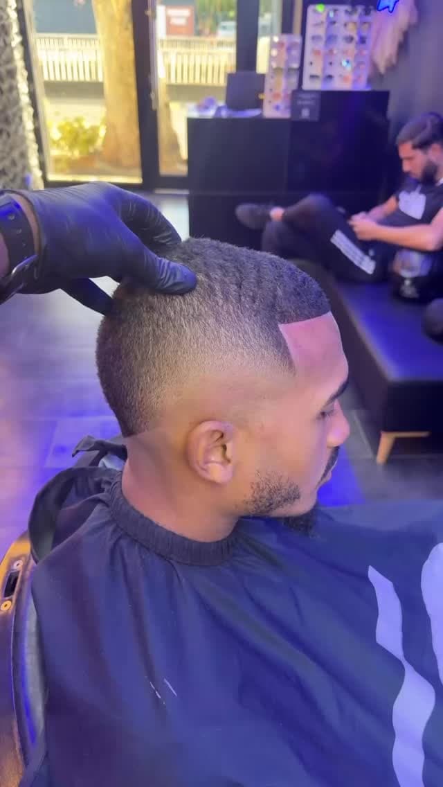 Nadz Barber