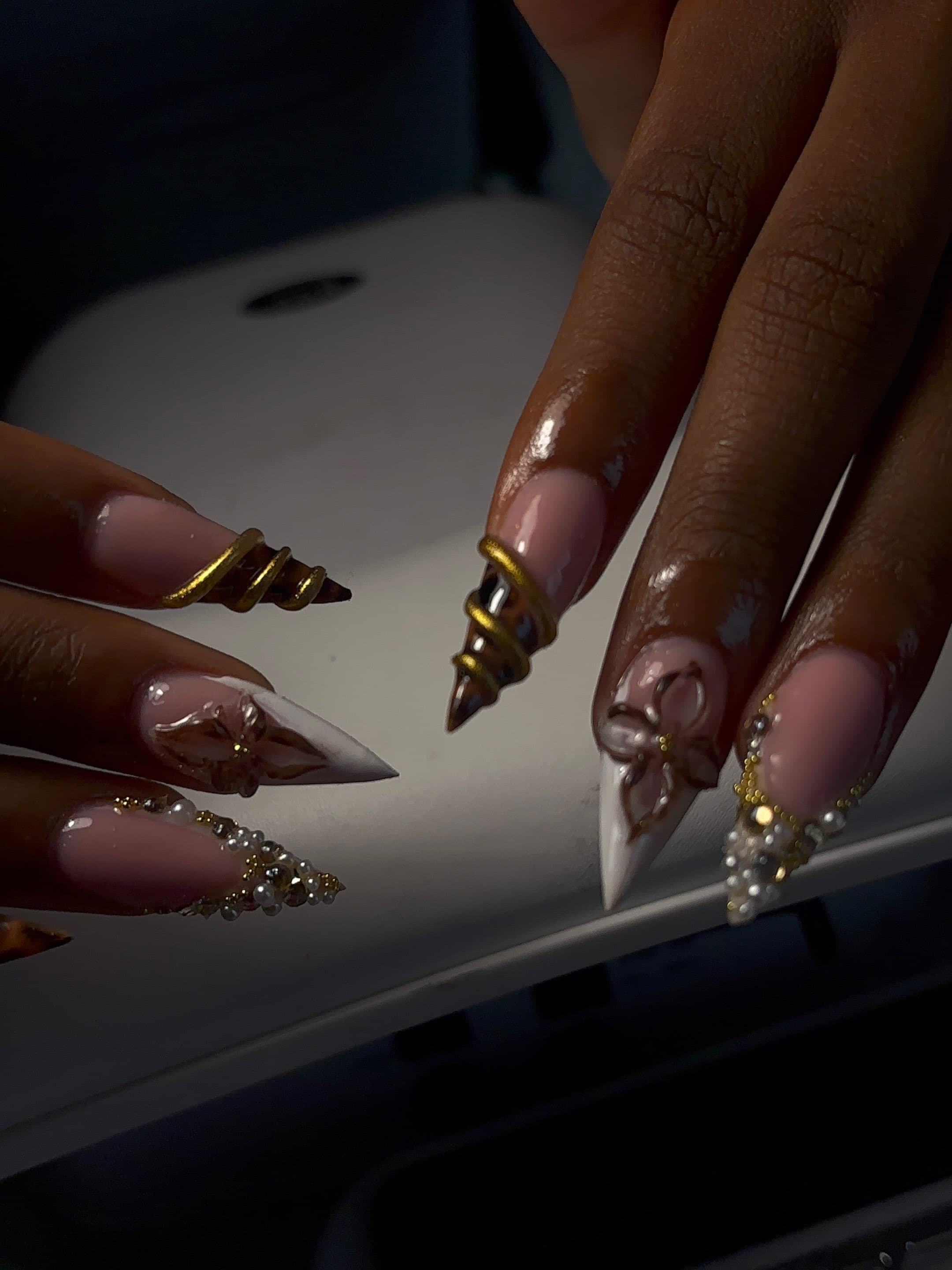 NN4 Nails