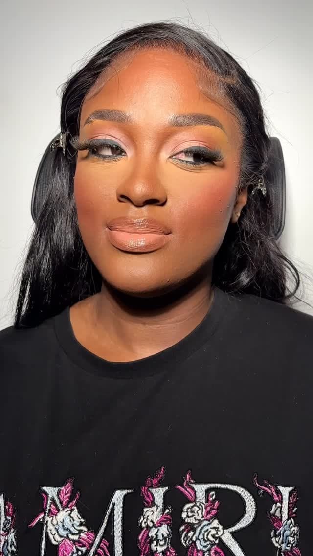 GlowWithZM Studio