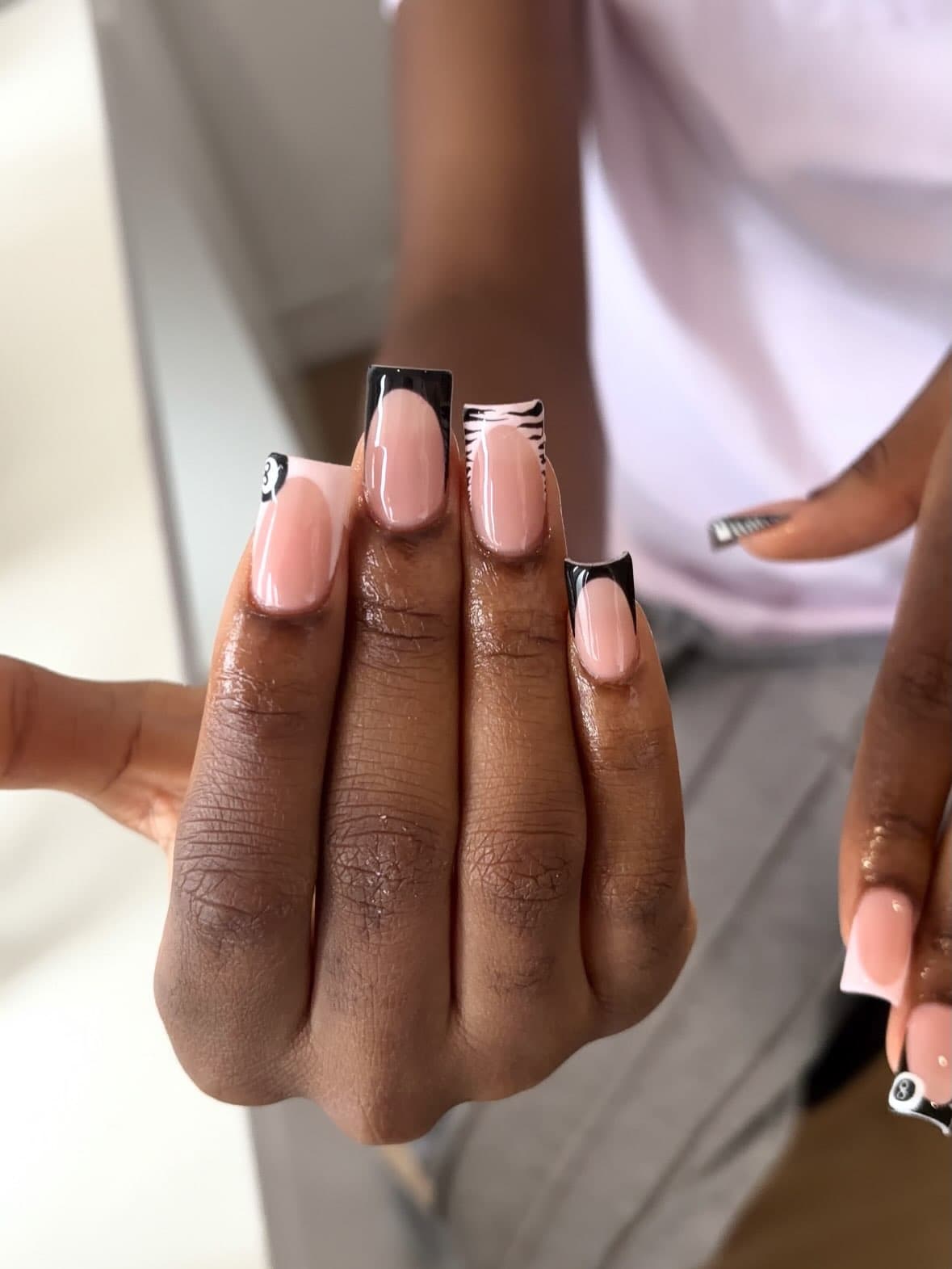 7Nailsshouse