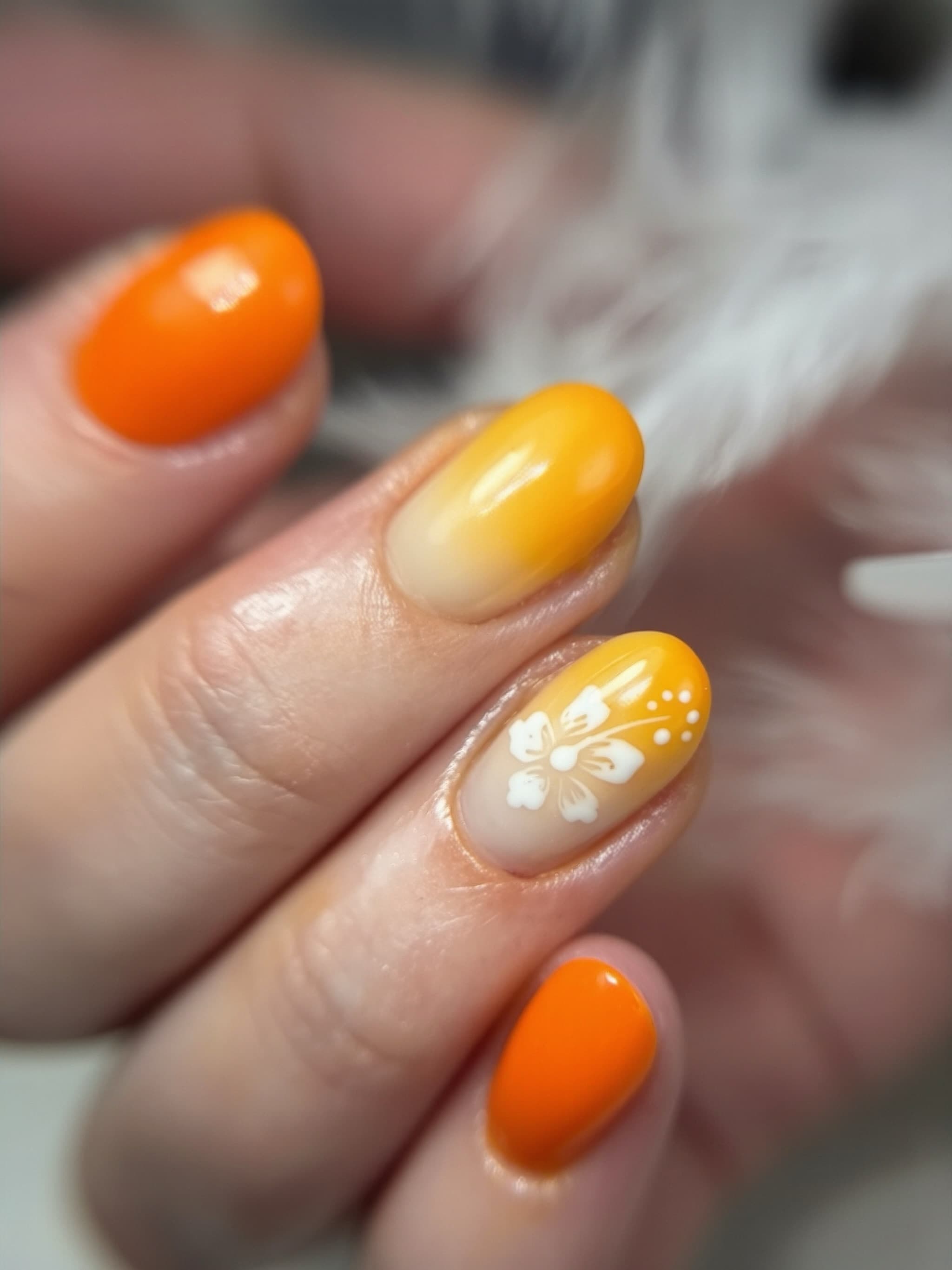 Cam Studio Nails