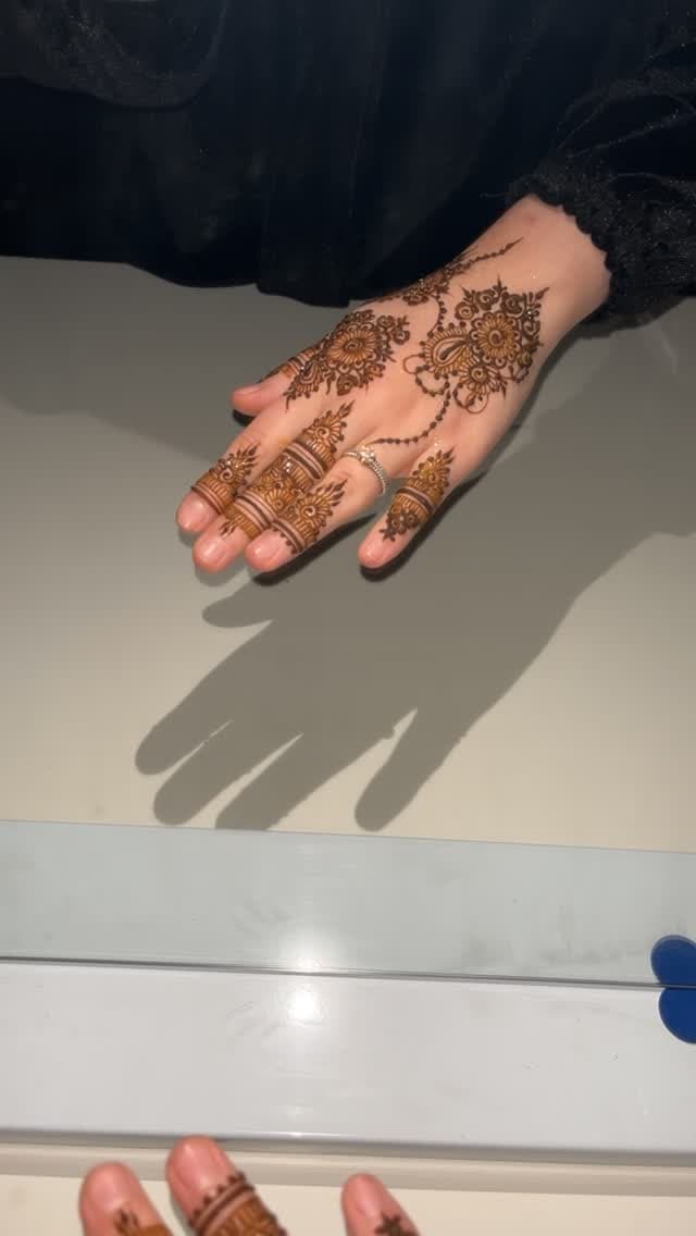 Henna Kaw