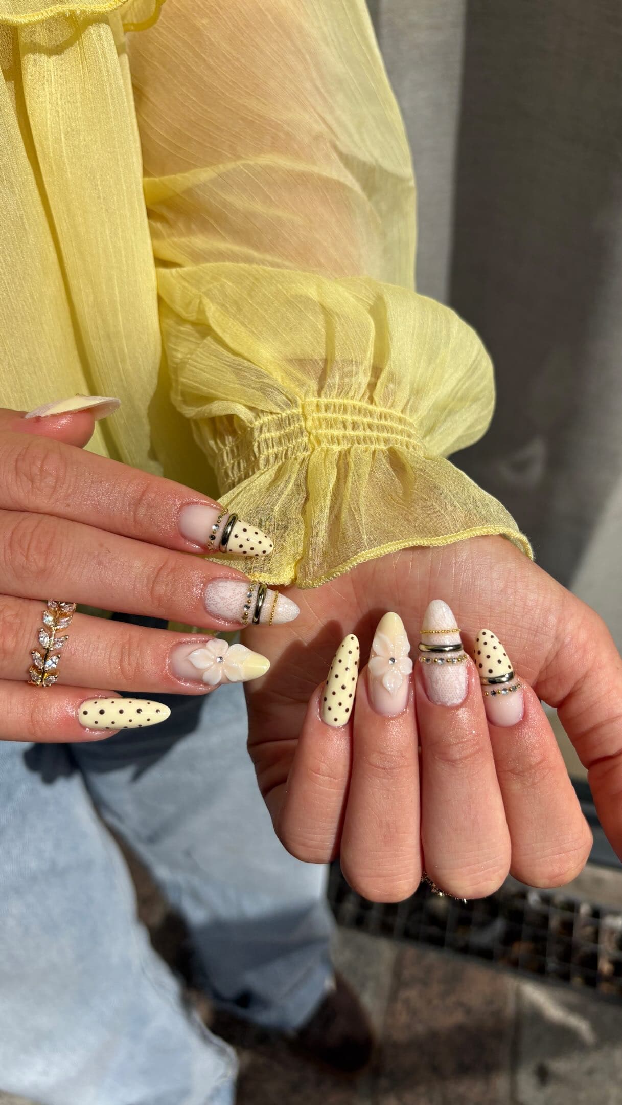 Nailsaabrx