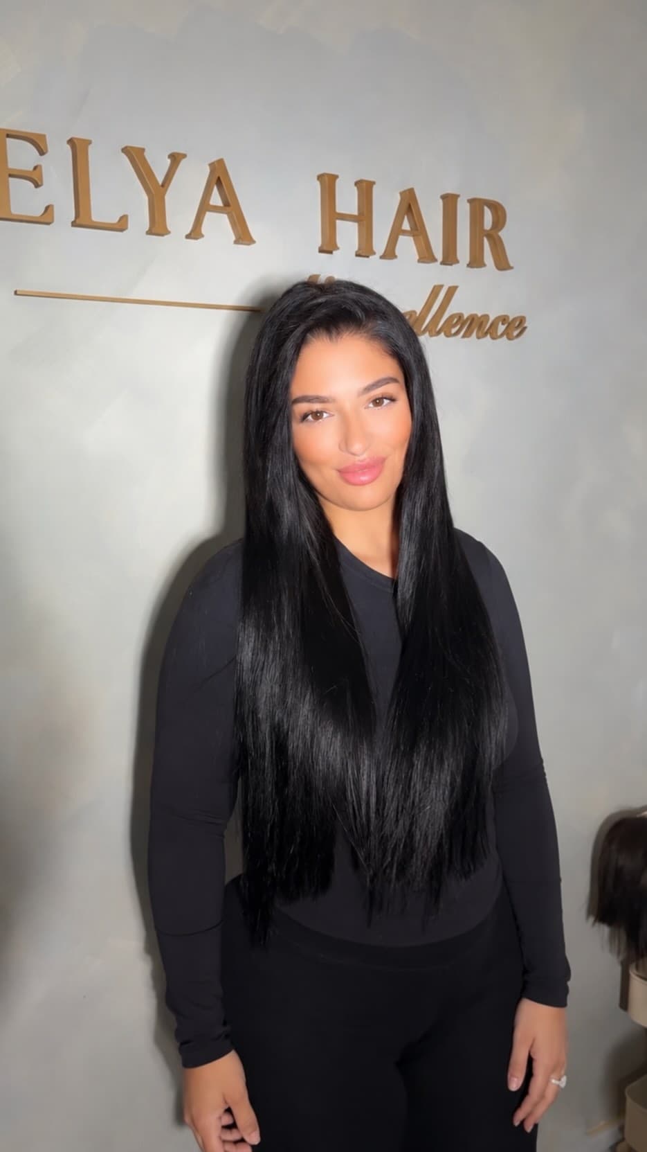 L'excellence capillaire. La chevelure, reflet de la beauté féminine.