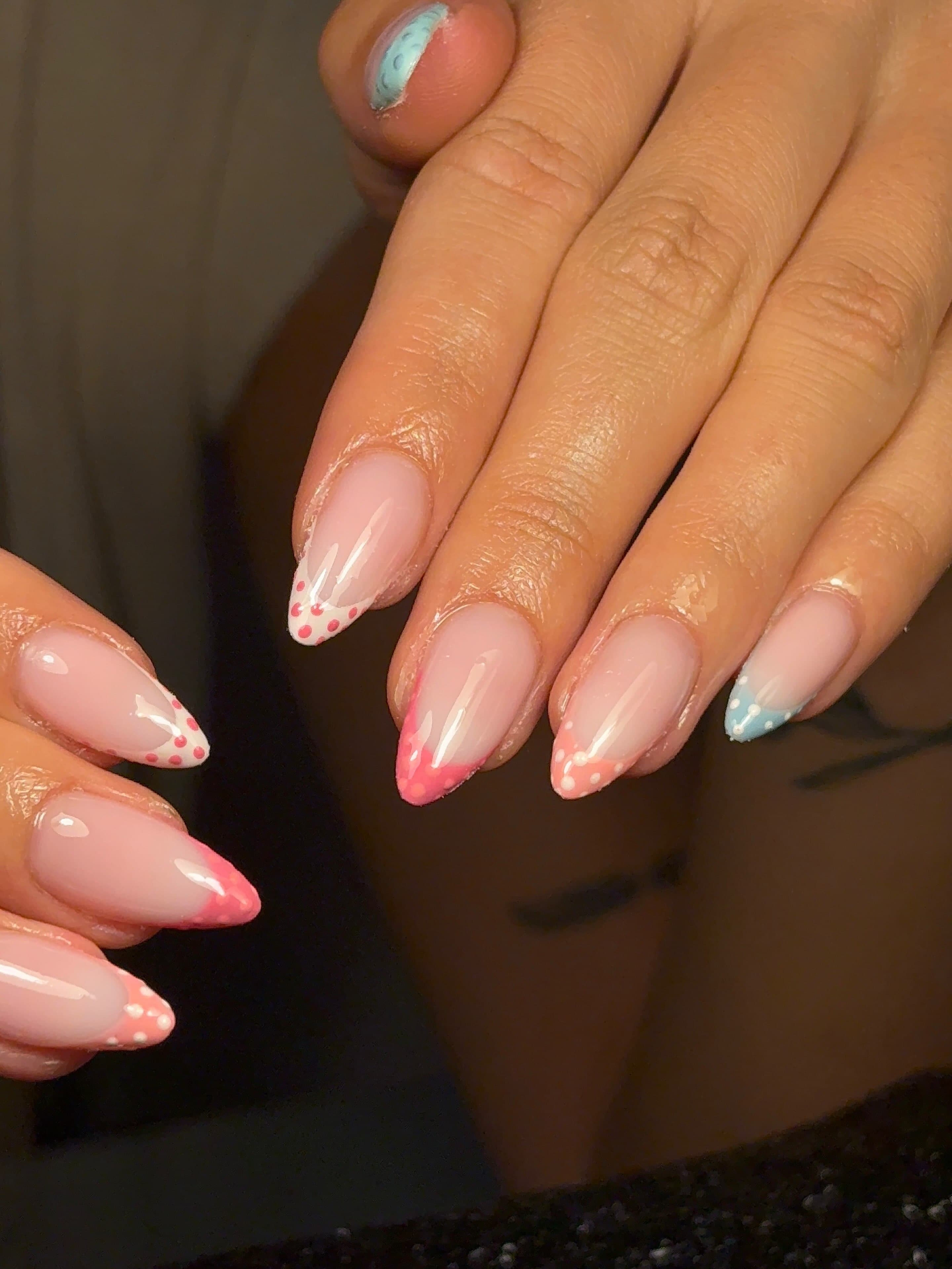 Mnails