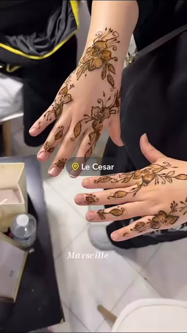 Hennousra
